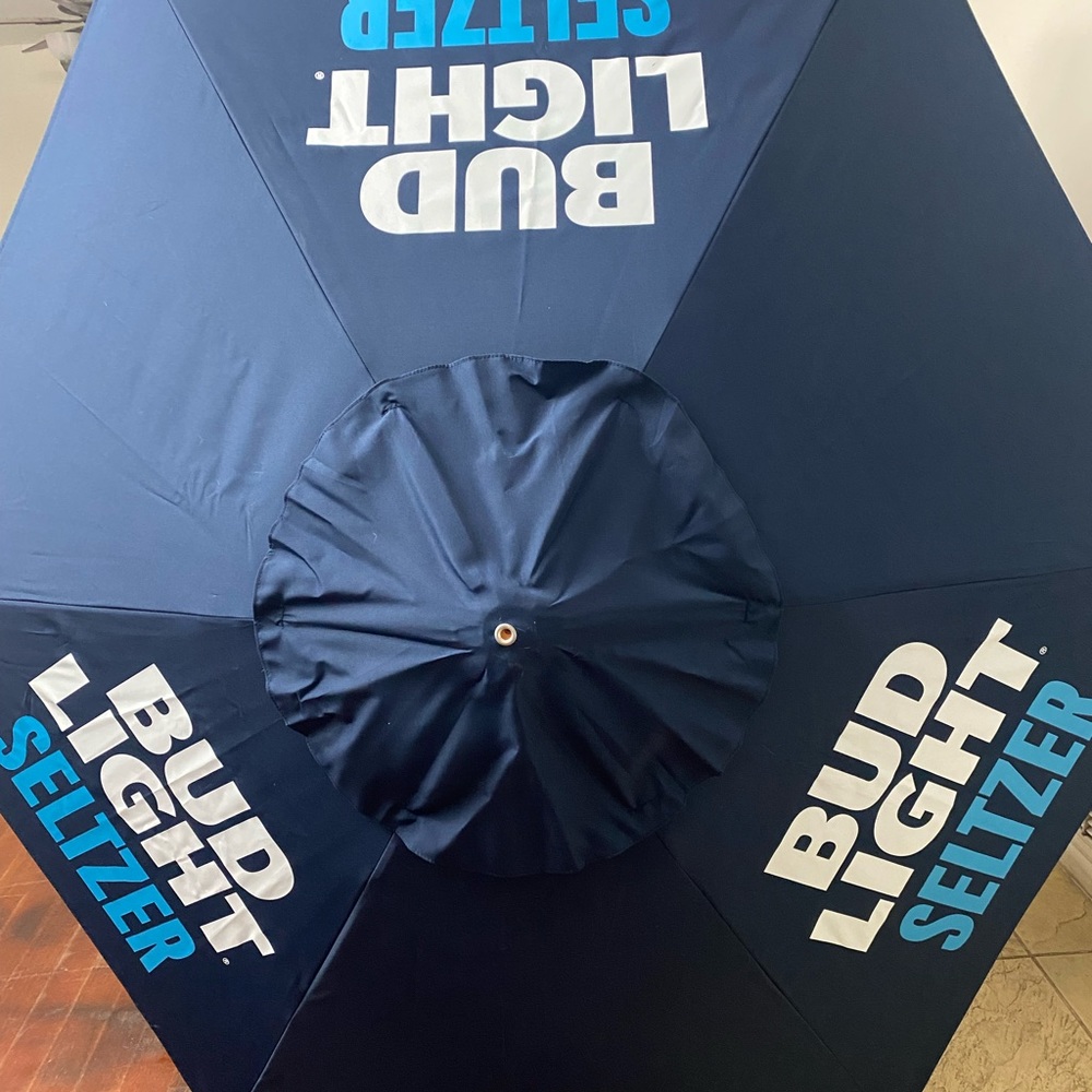 Umbrella patio